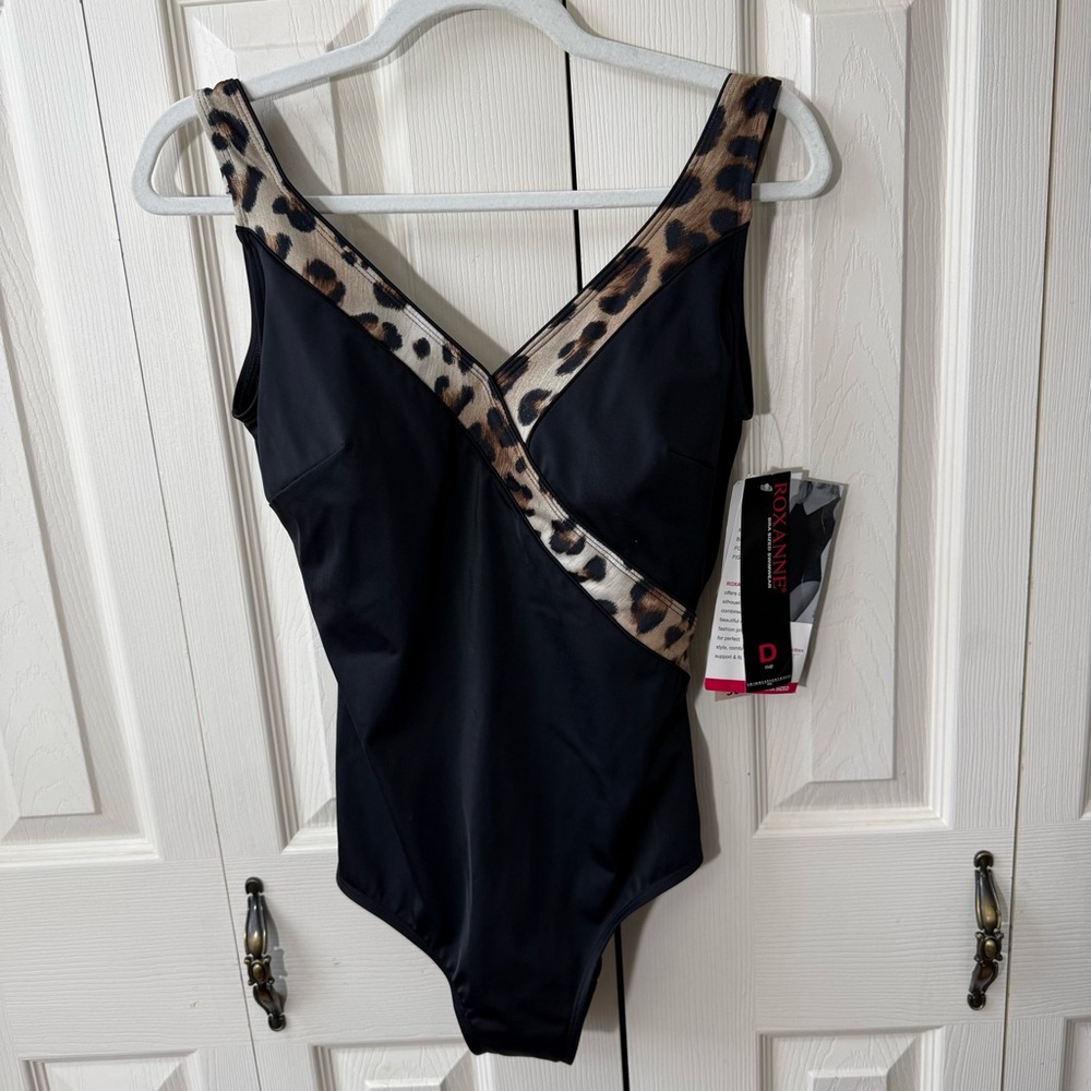 Roxanne Cheetah Print One Piece Swimsuit Womens Size 12/36D